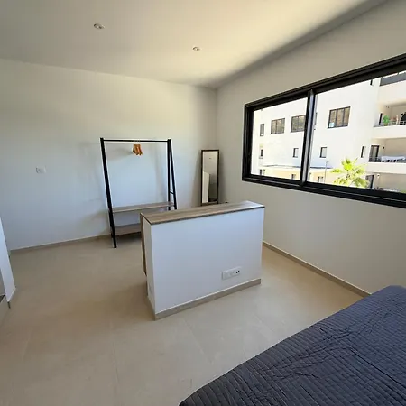Le Petit Calypso Apartmanhotel 3*