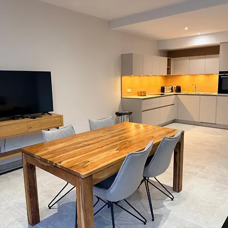 Apartmanhotel Le Petit Calypso 3*
