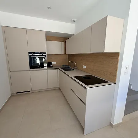 Le Petit Calypso Apartmanhotel